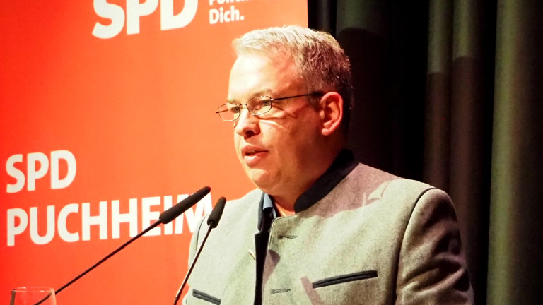 Jean-Marie Leone am Rednerpult